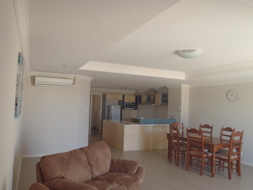 Port Denison Beach Resort Стая снимка
